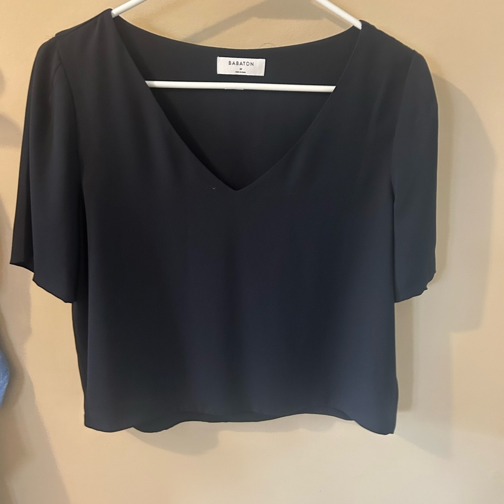 Babaton Women's Black V-Neck Top